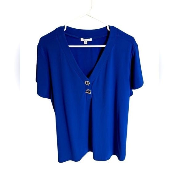 89th&Madison Women’s Plus Size Blue Blouse Ruffle Button Detail Size 2X - Picture 1 of 3